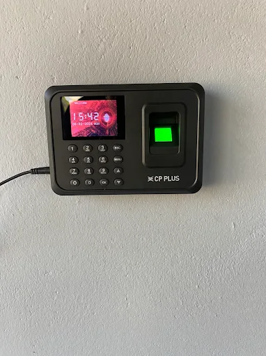 CP PLUS biometric attendance device